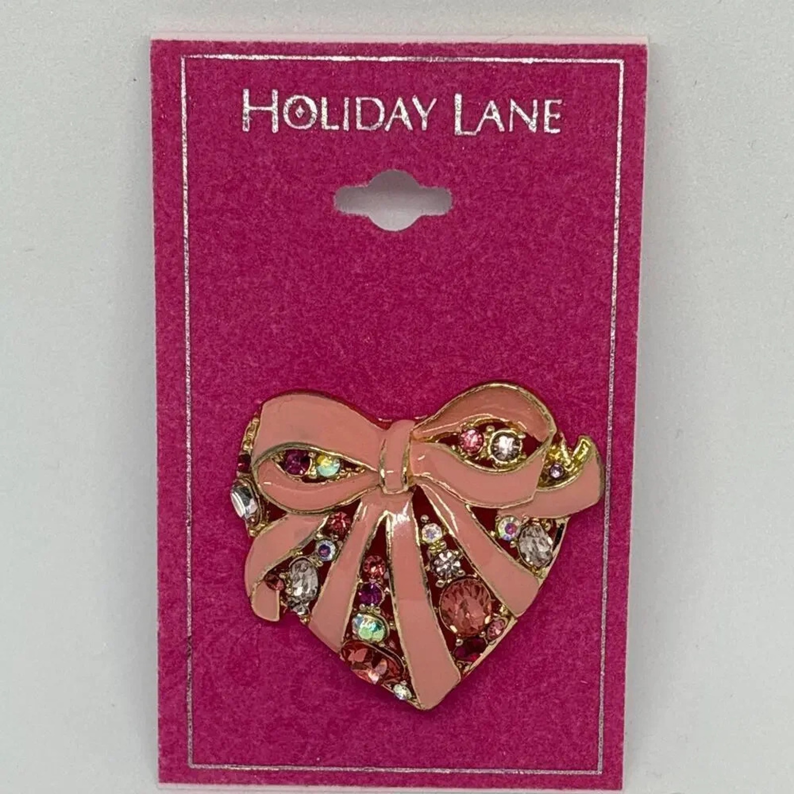 Nwt Holiday Lane Heart Pin